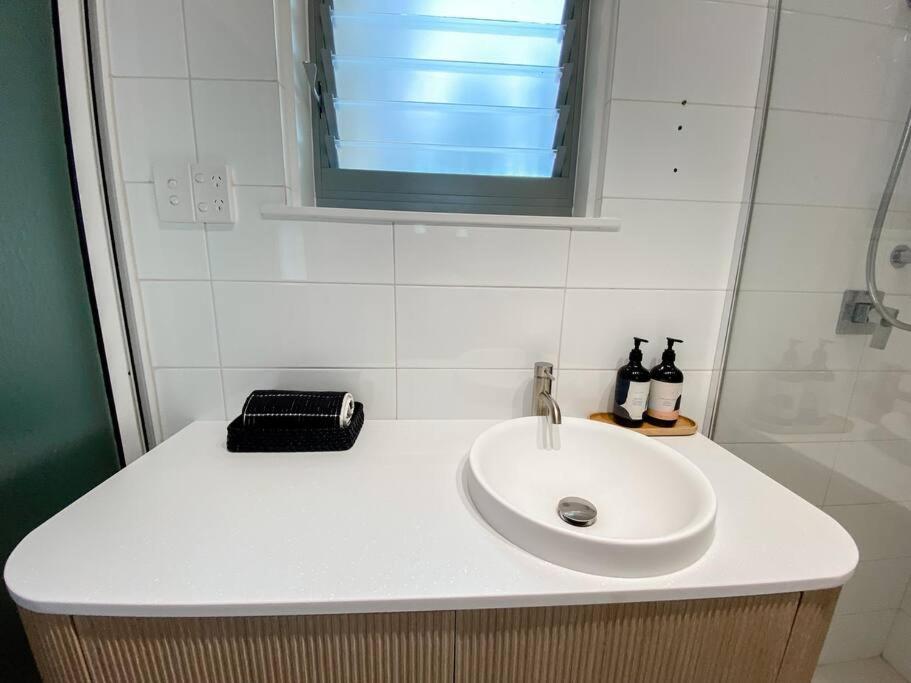 Honeyb - 2 Bed Apt On The Beach Perth Kültér fotó